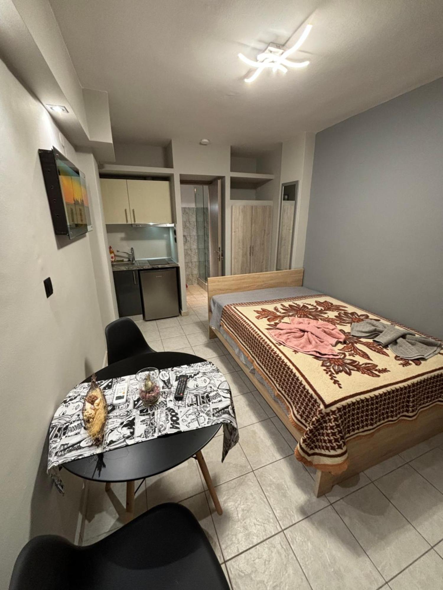 Jordans Room 12 Salonic Exterior foto